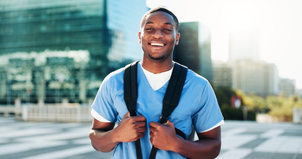 travel-nurse-contract-extensions-should-you-stay-or-go